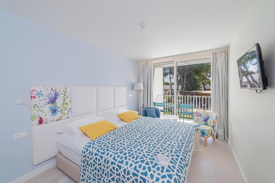 Amadria Park Family Hotel Jakov 시베니크 외부 사진