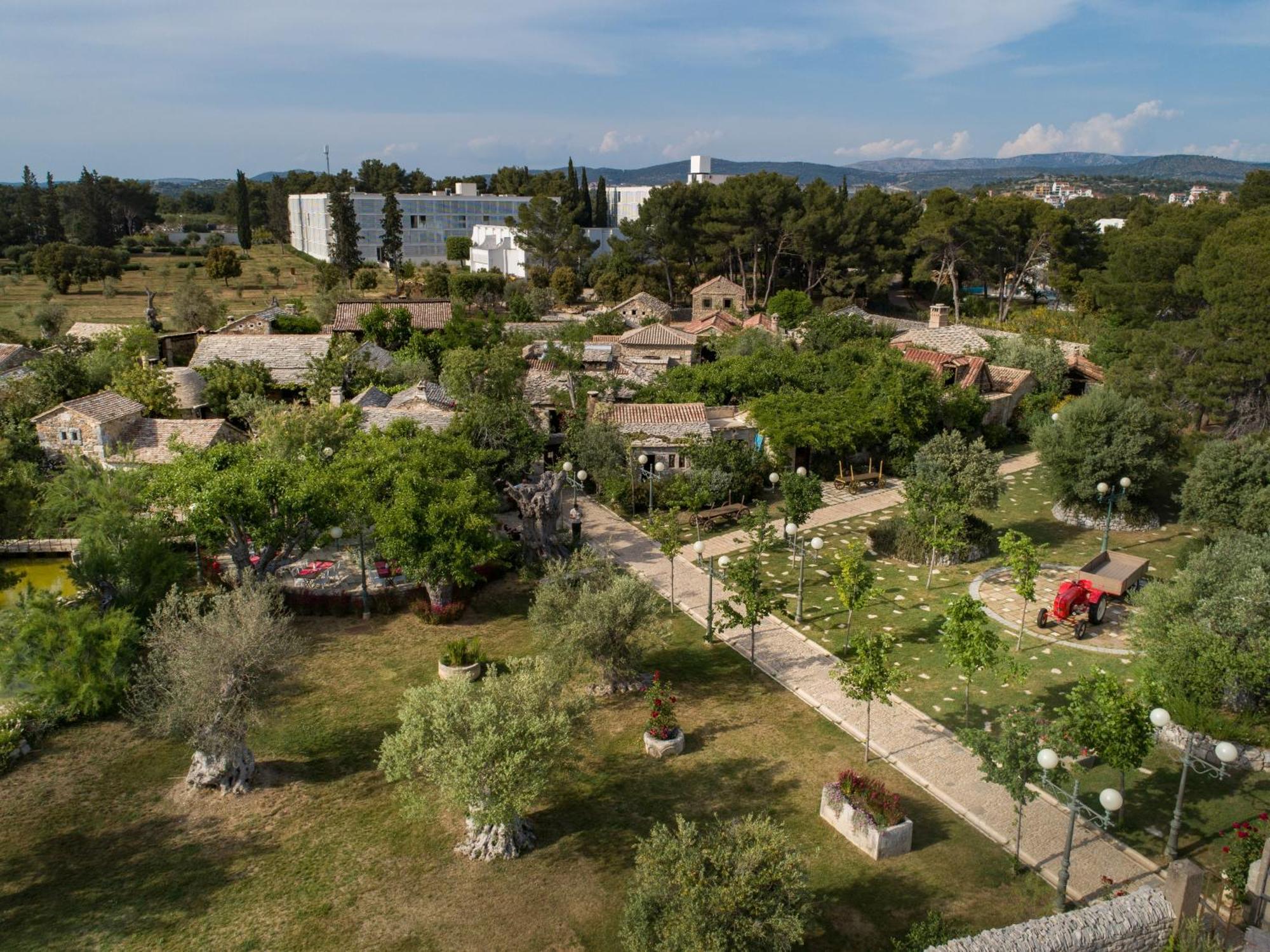 Amadria Park Family Hotel Jakov 시베니크 외부 사진