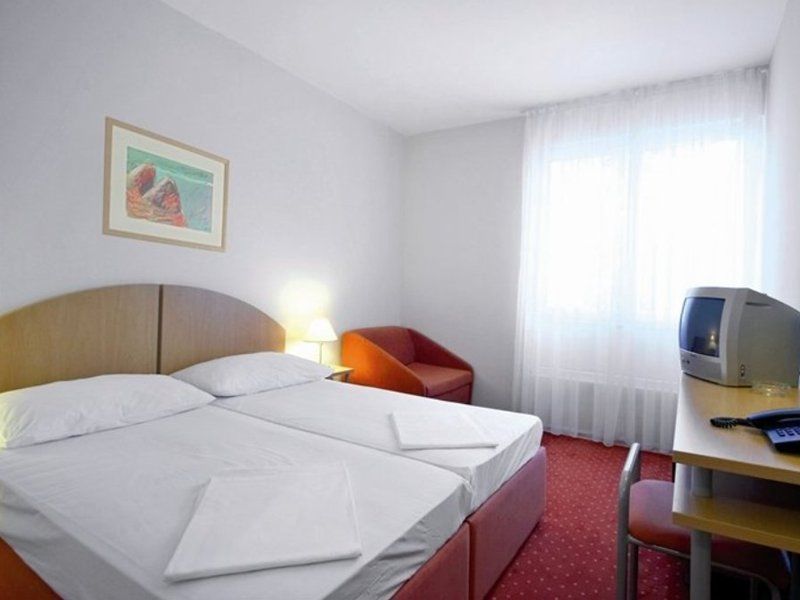 Amadria Park Family Hotel Jakov 시베니크 외부 사진
