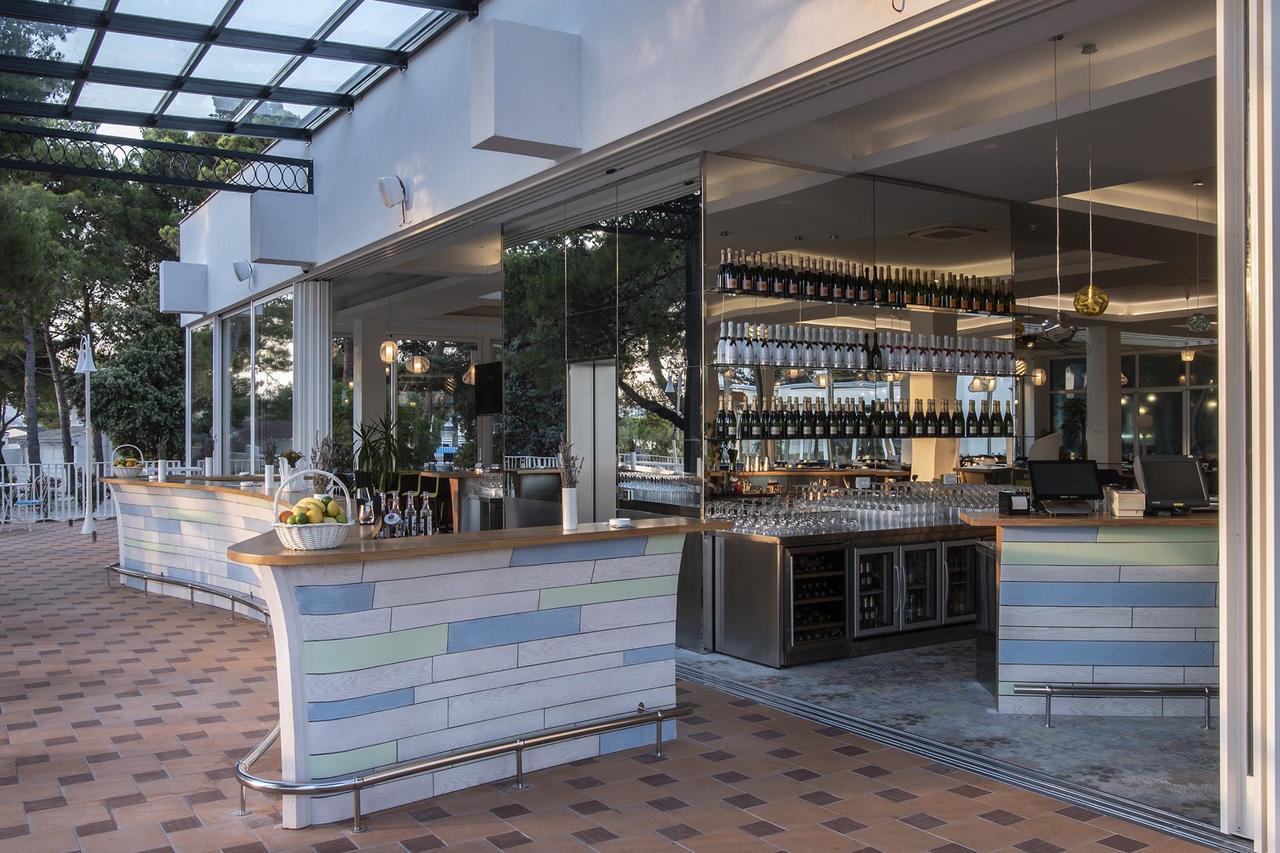 Amadria Park Family Hotel Jakov 시베니크 외부 사진